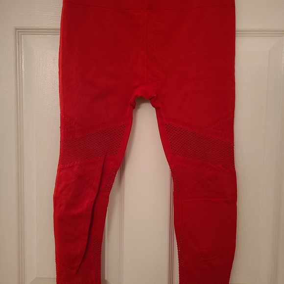 3/$65 bundle Matching Set - Picture 4 of 5